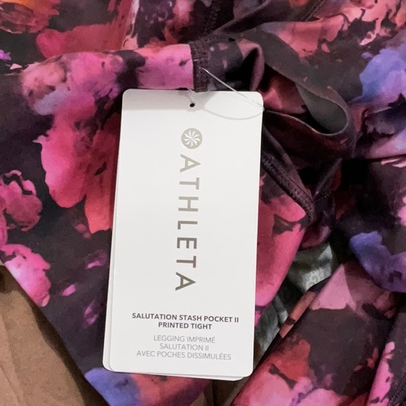 Atleta Salutation Stash Pocket Printed Tight - Picture 15 of 15